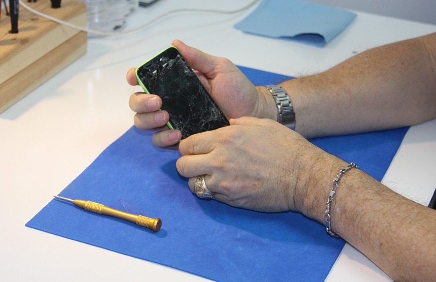 iPhone repair