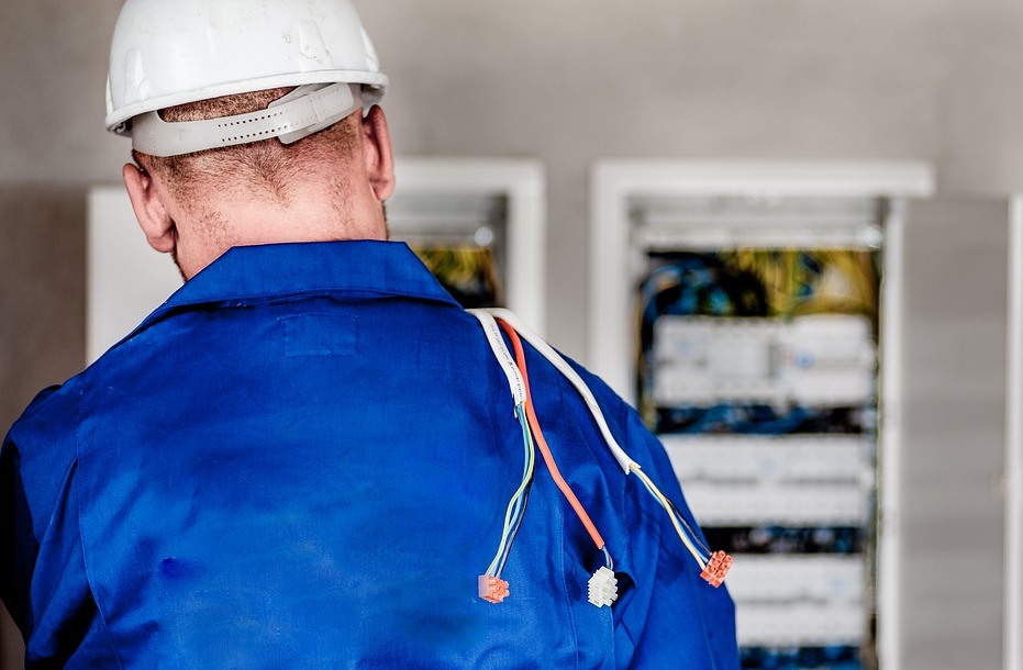 electrician at work 2